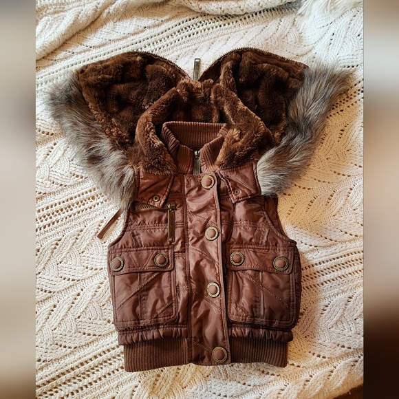 Wet Seal Jackets & Blazers - *SOLD* Deadstock Original Tags Wet Seal Brown Faux Fur Hooded Vest